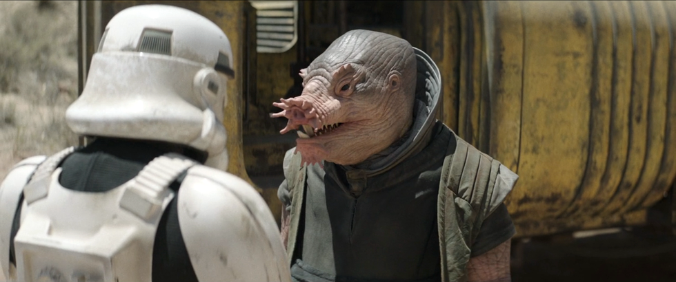 Zach Braff Enters the Star Wars Canon as Freck, a Bootlicking Alien in Obi-Wan Kenobi