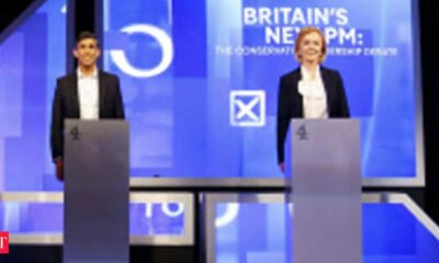 UK PM rivals head into primetime TV debate