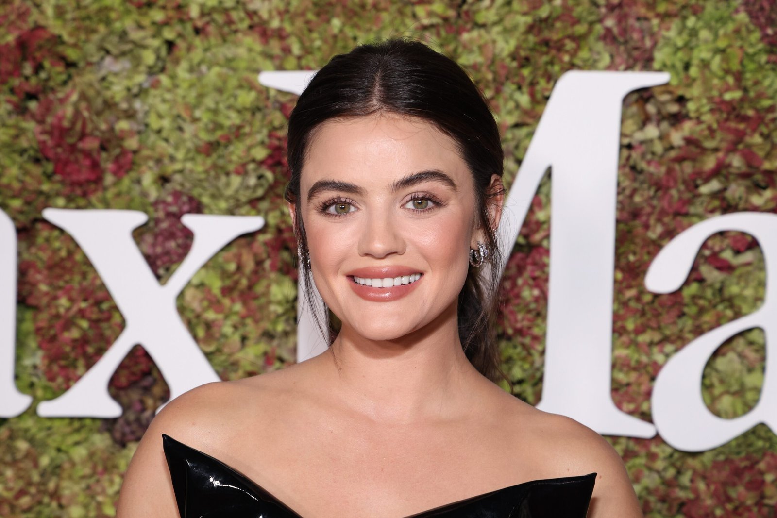 Lucy Hale Fair Debuted the Most Brilliant Receive on the Wolf Gash back—Stumble on Pics