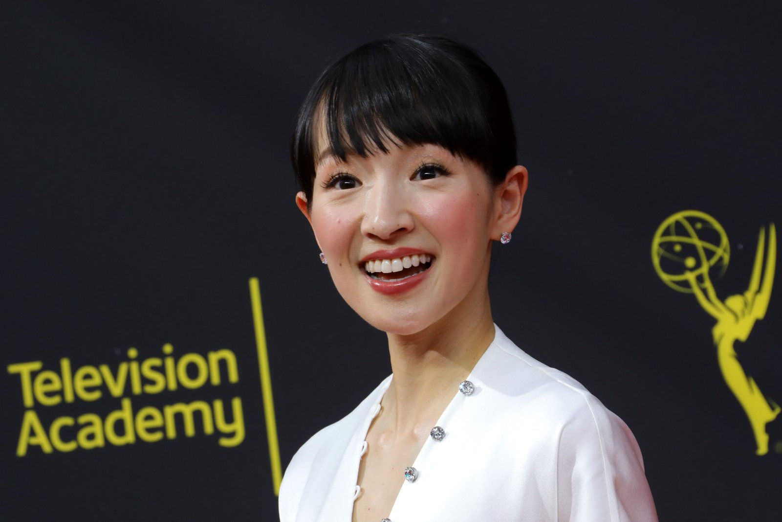 Marie Kondo Has ‘Sort of Given Up’ On Preserving Her Home Clean After Three Formative years