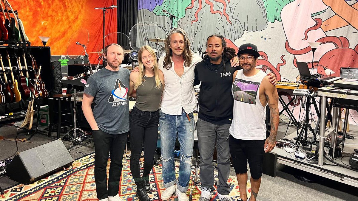 Incubus grunt new bassist for 2023 tour dates
