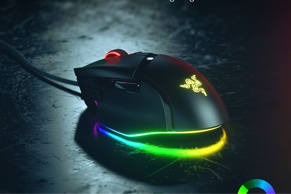Take care of your hands to Razer’s Basilisk ergonomic gaming mouse for 19% off